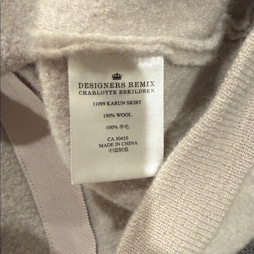 Designers Remix Cream Knit Pencil Skirt - Women's Classic Style - Thumbnail 2