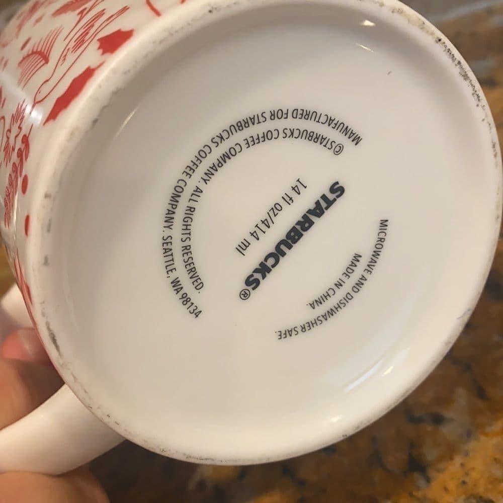 Starbucks holiday winter print mug - Thumbnail 4