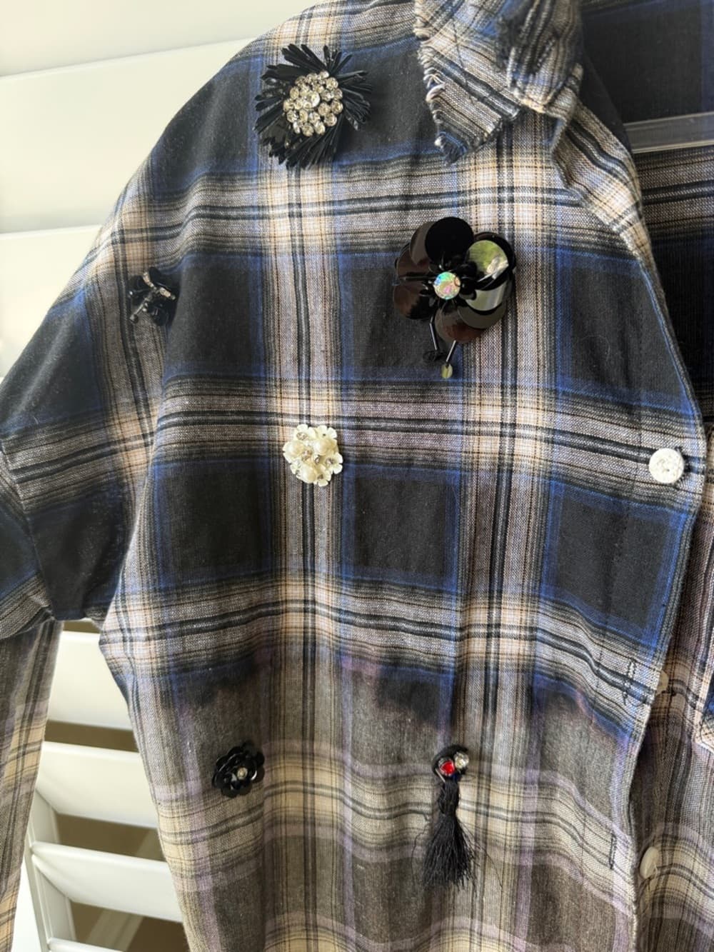 POL Women's Plaid Button-Up Blouse in Navy, Gray and Cream - Thumbnail 3