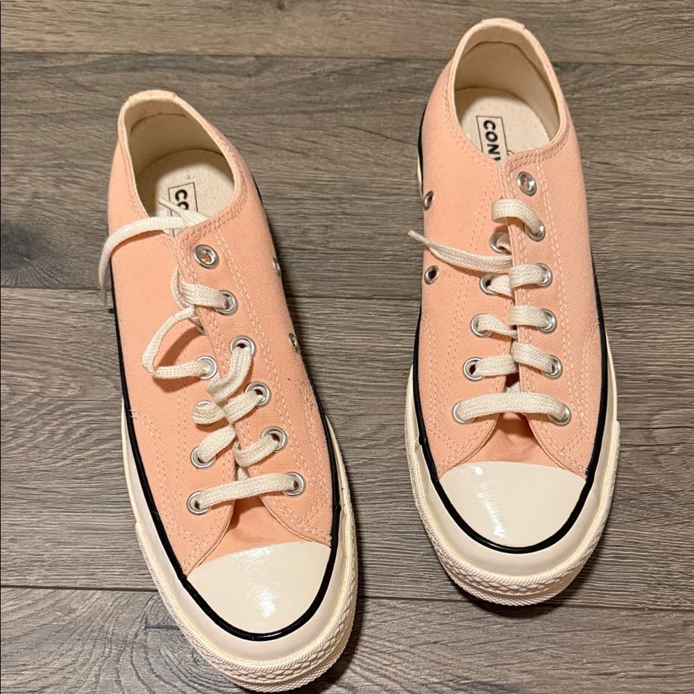 Converse Women’s Peach Canvas Low-Top Sneakers - Thumbnail 5