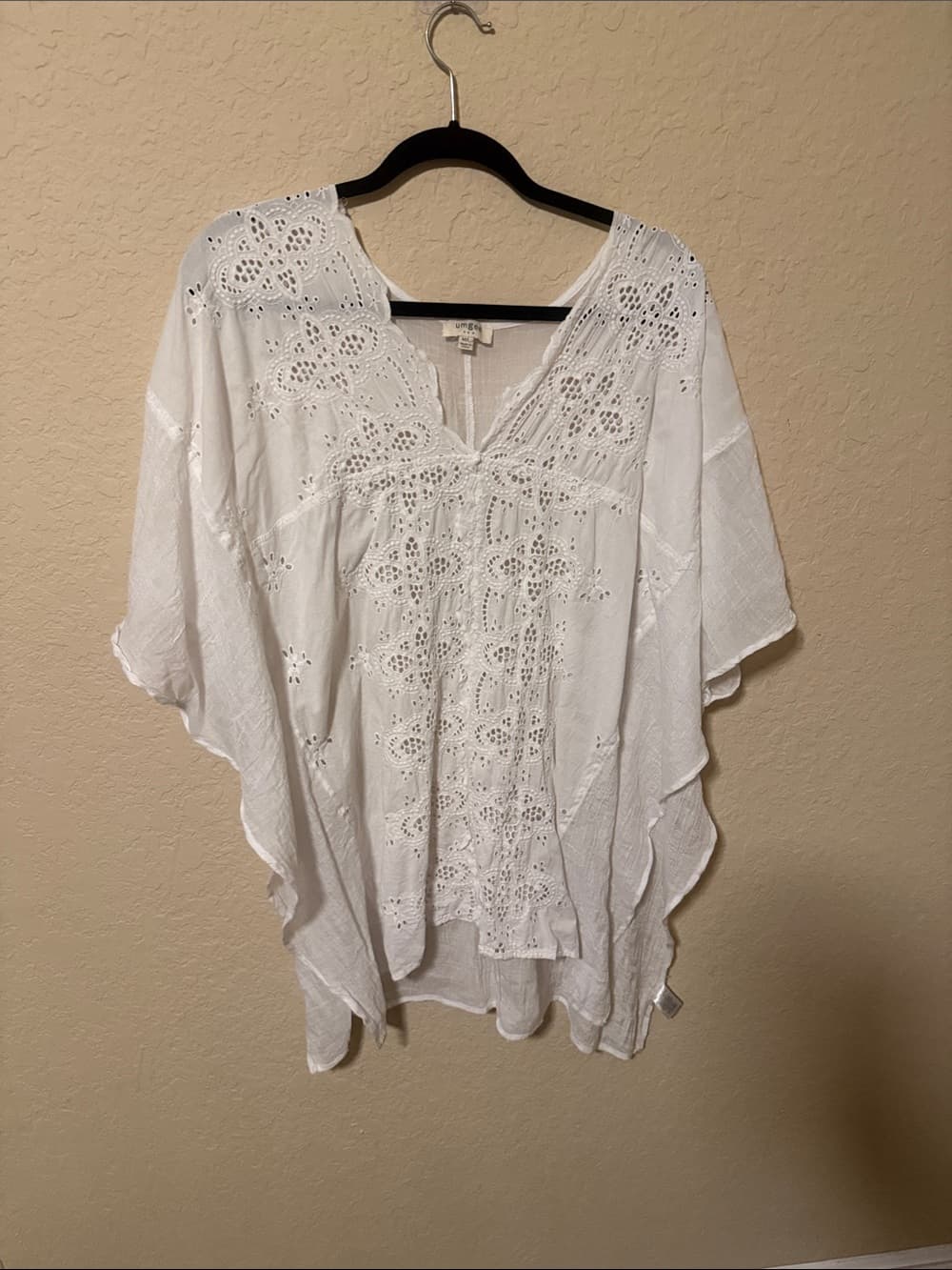 Umgee usa White Eyelet Crochet Boho Tunic Top - Thumbnail 3