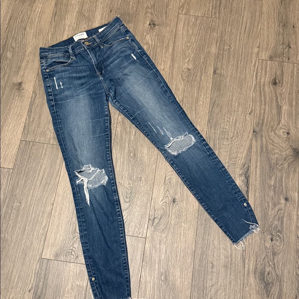 Frame le high skinny Distressed Blue Jeans