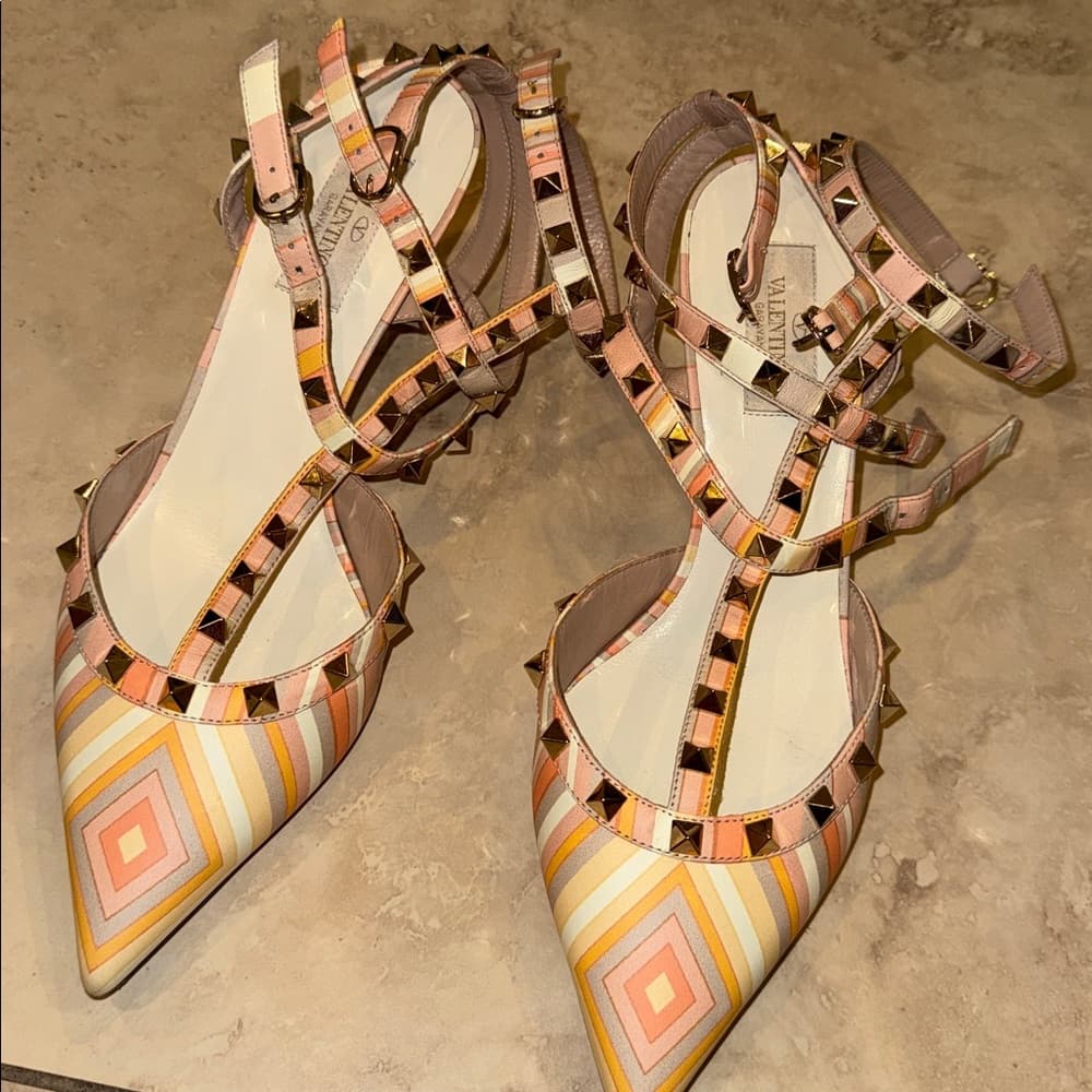 Valentino Pointed-Toe Studded heels- Pink & Orange rock stud strappy heels 40