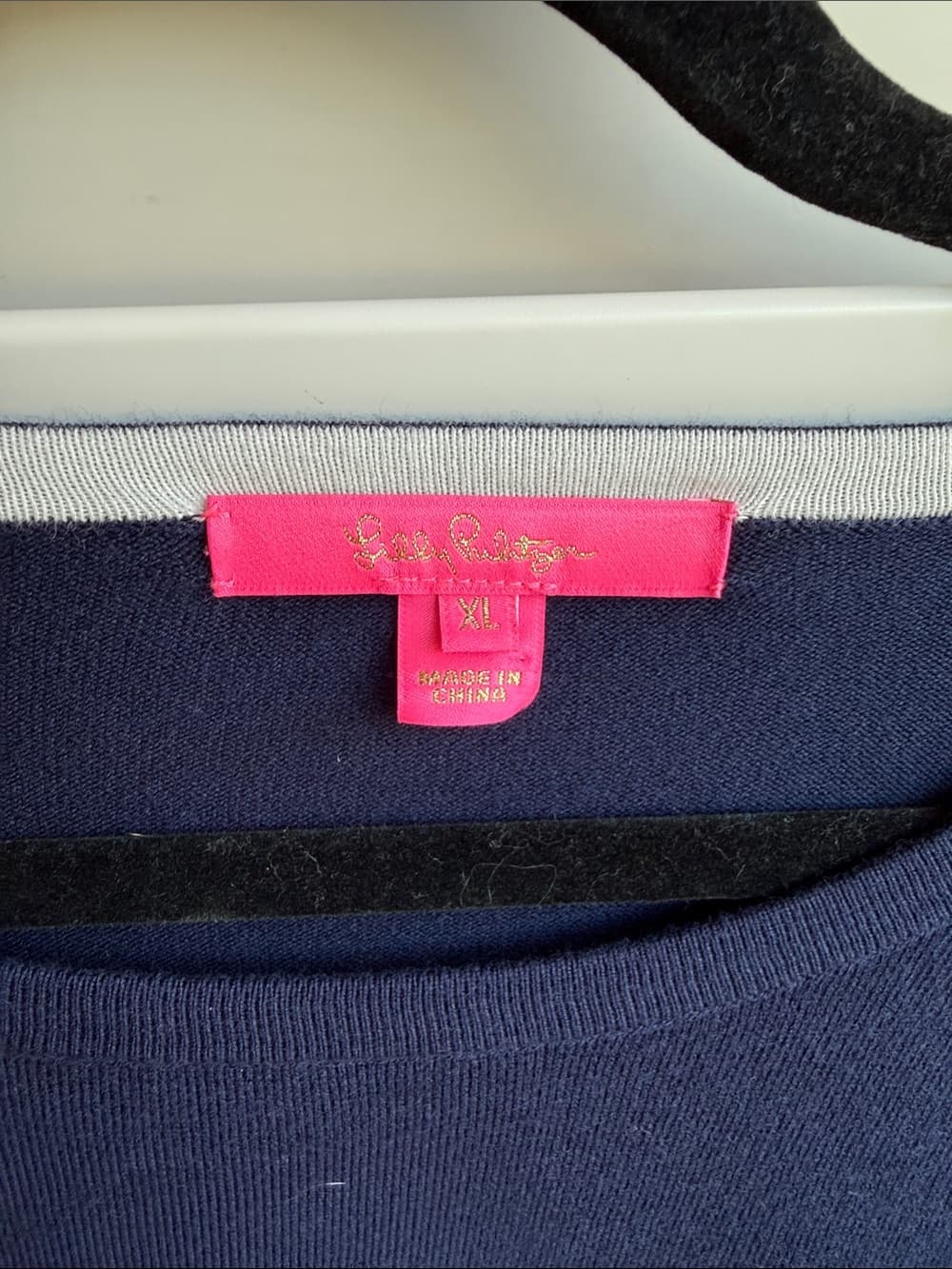 Lilly Pulitzer Navy Sweater with Cream Stripe Detail sweater contrast cuff xl - Thumbnail 2