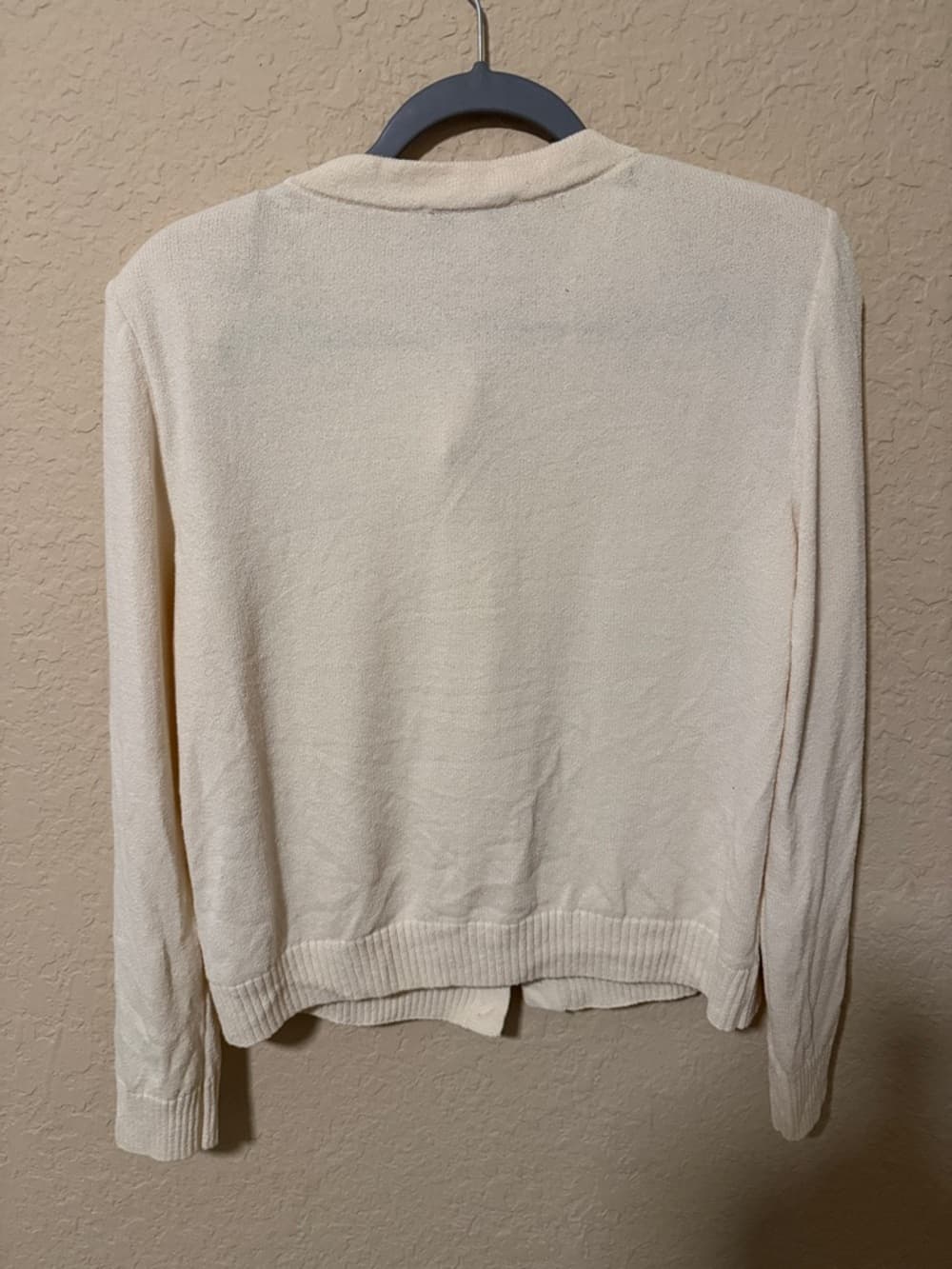 St. john Cream Crewneck Button Cardigan Sweater size medium - Thumbnail 3
