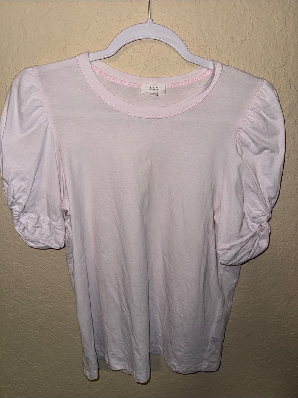 A.L.C. Puff Sleeve Crewneck Tee in Pale Pink - Thumbnail 3