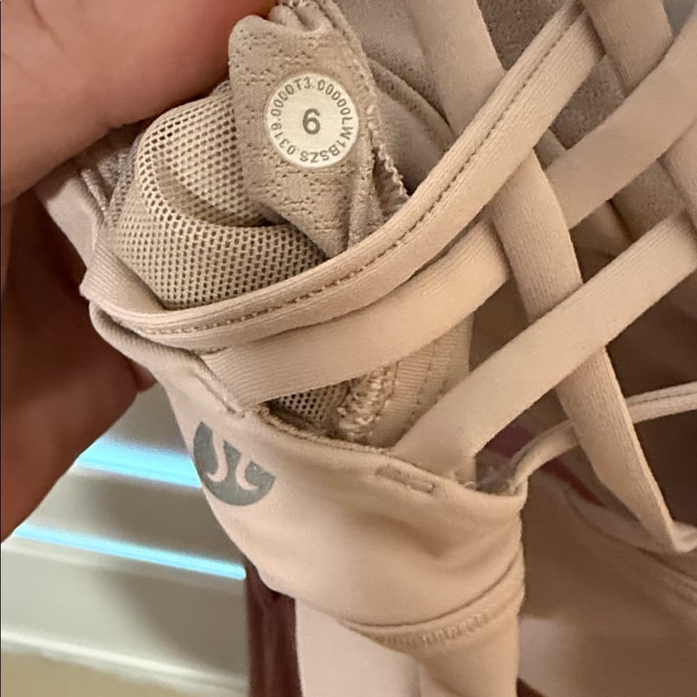 Lululemon Stylish Burgundy and Beige Strappy Yoga Top size 8 - Thumbnail 2