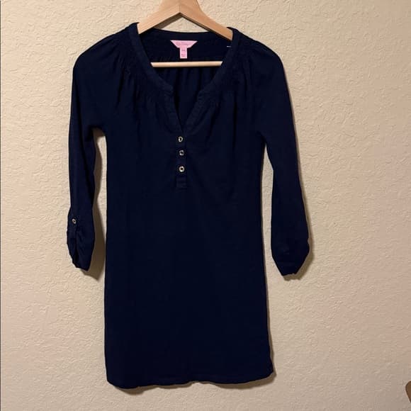 Lilly Pulitzer Navy Henley Tunic dress with Smocked Yoke xxs - Thumbnail 4