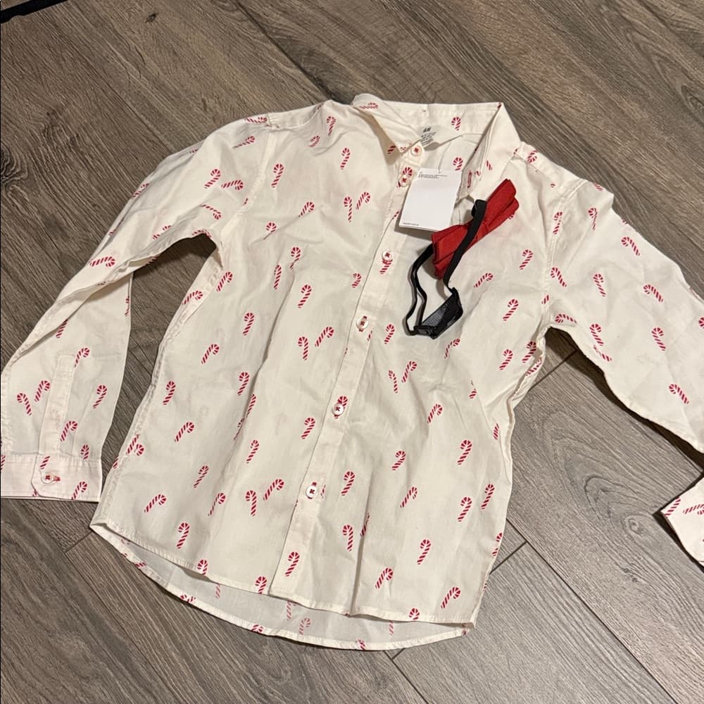 H&M Cream Shirt with Red Candy Cane Design boys size 7 nwt - Thumbnail 3