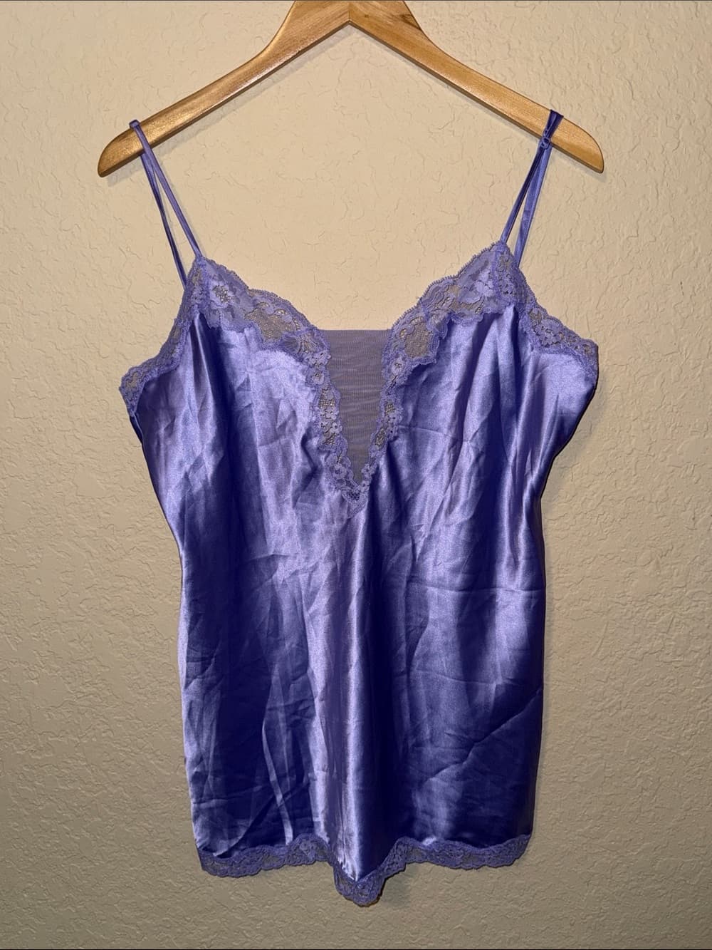 Victoria Secret Lavender Satin Lace Trim Slip Dress large - Thumbnail 3