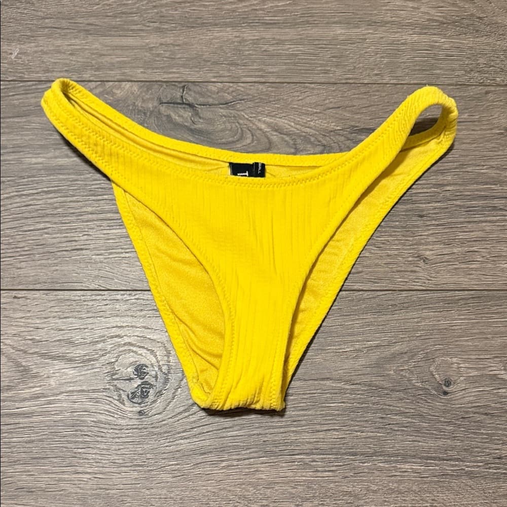 triangl swimwear Yellow Ribbed Bikini Bottom - Thumbnail 3