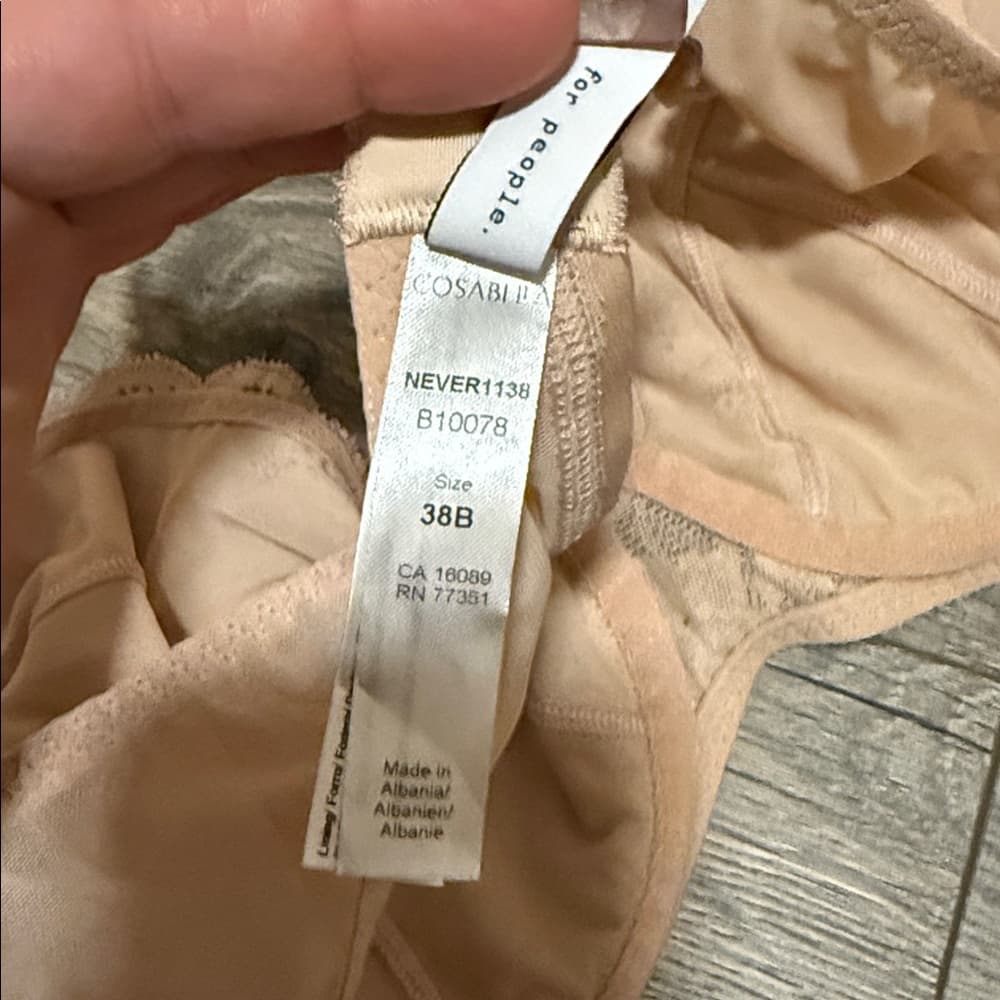 Cosabella Lace Underwire Bra in Cream - Thumbnail 3