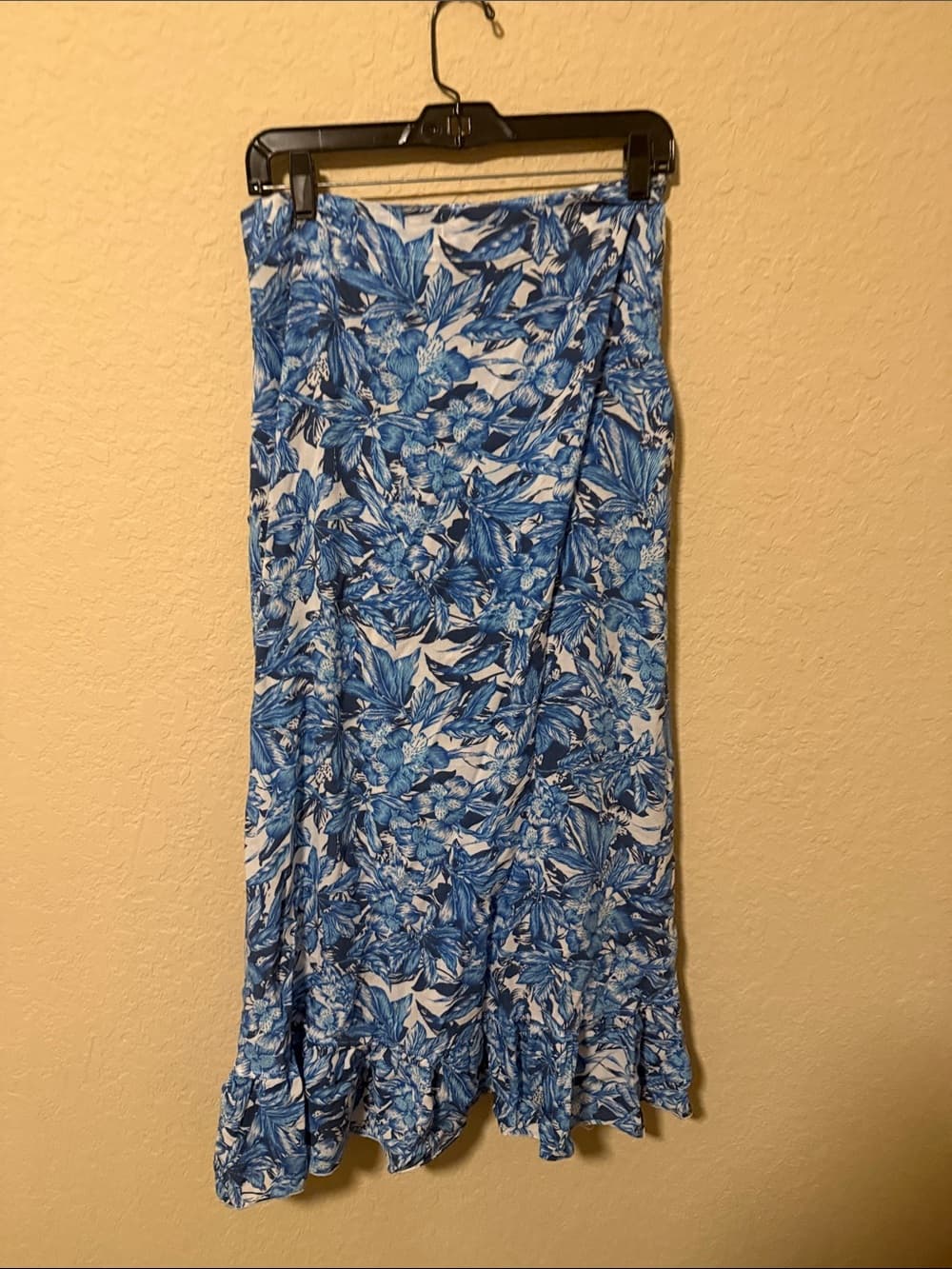 Sea Lustre Blue Floral Wrap Maxi Skirt with Ruffle Hem l - Thumbnail 2
