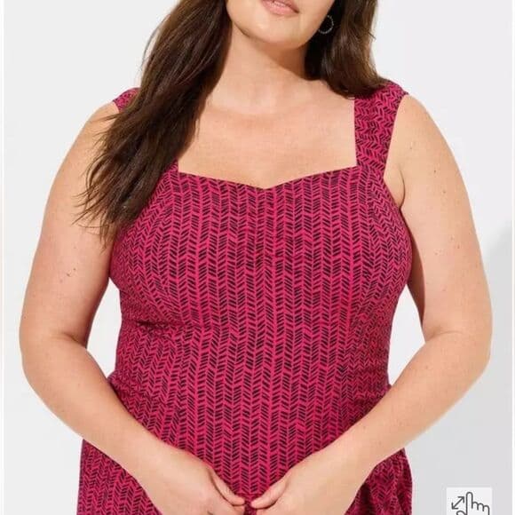 Torrid Challis Smocked Crop Top size 4 NWT - Thumbnail 7