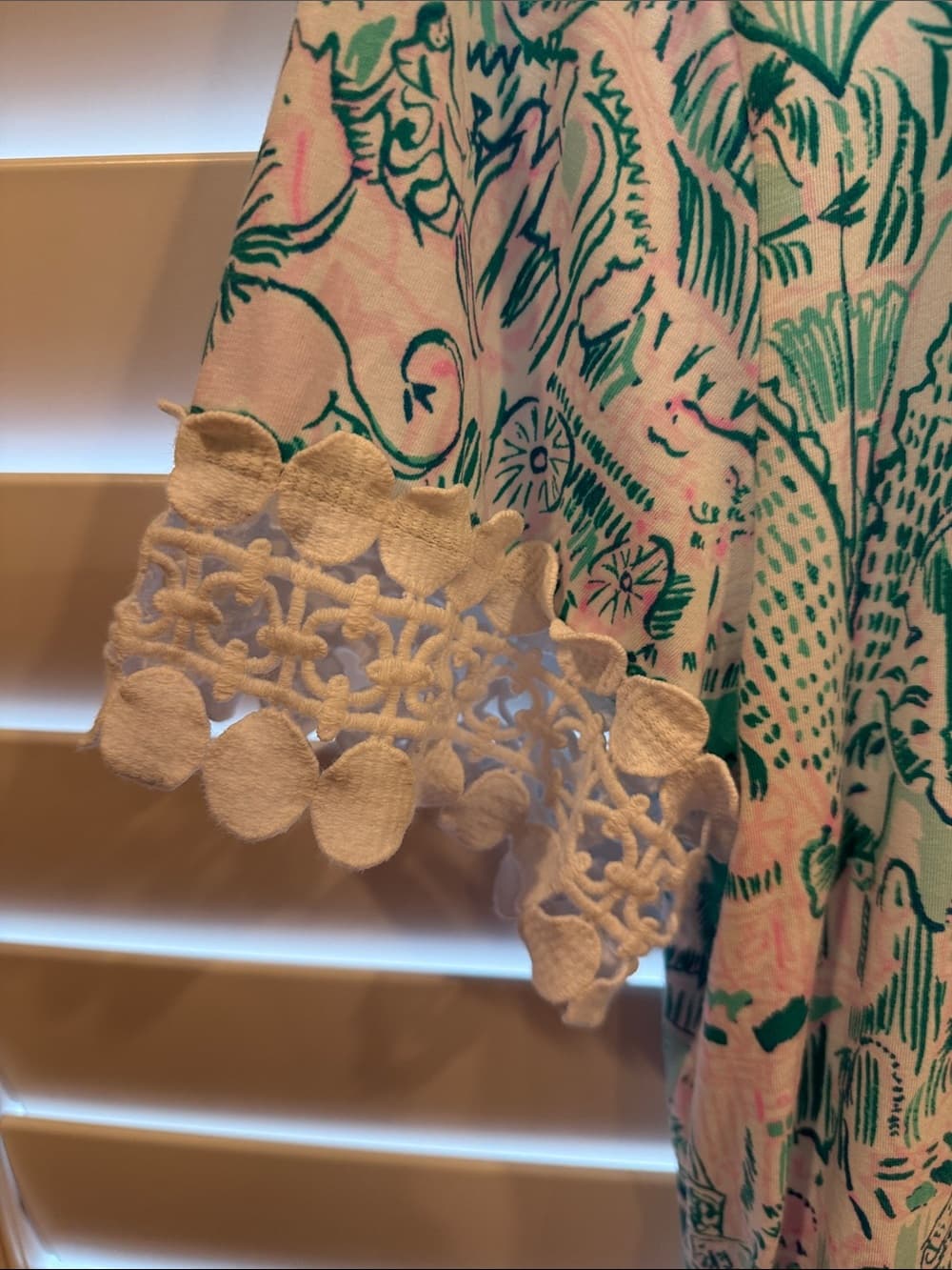 Lilly Pulitzer Teal Botanical Scoop Neck Top with Lace Trim size xl - Thumbnail 4
