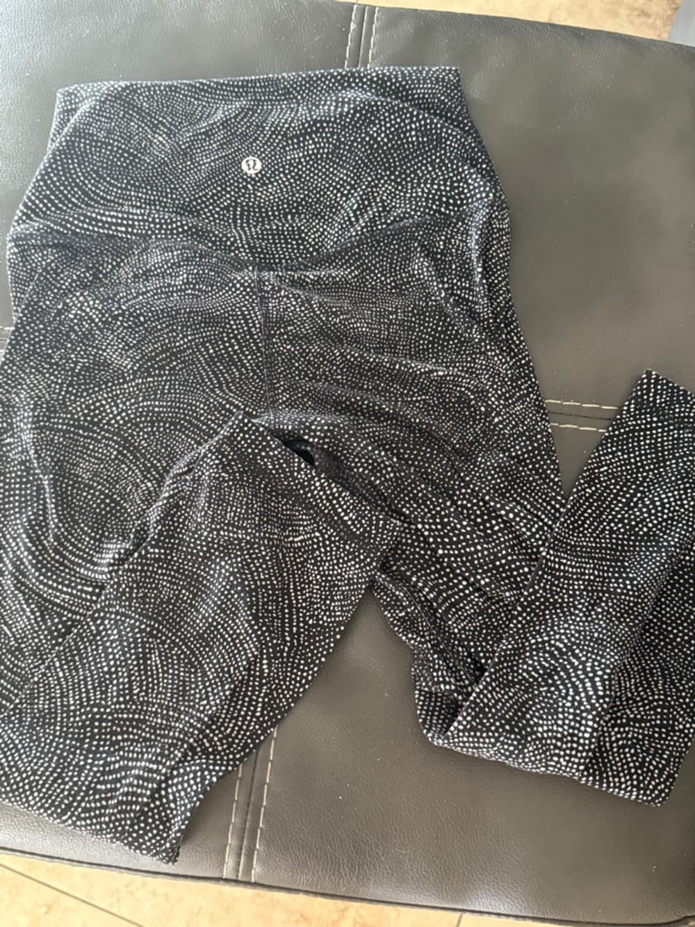 lululemon athletica Black and White Patterned Leggings - Thumbnail 4