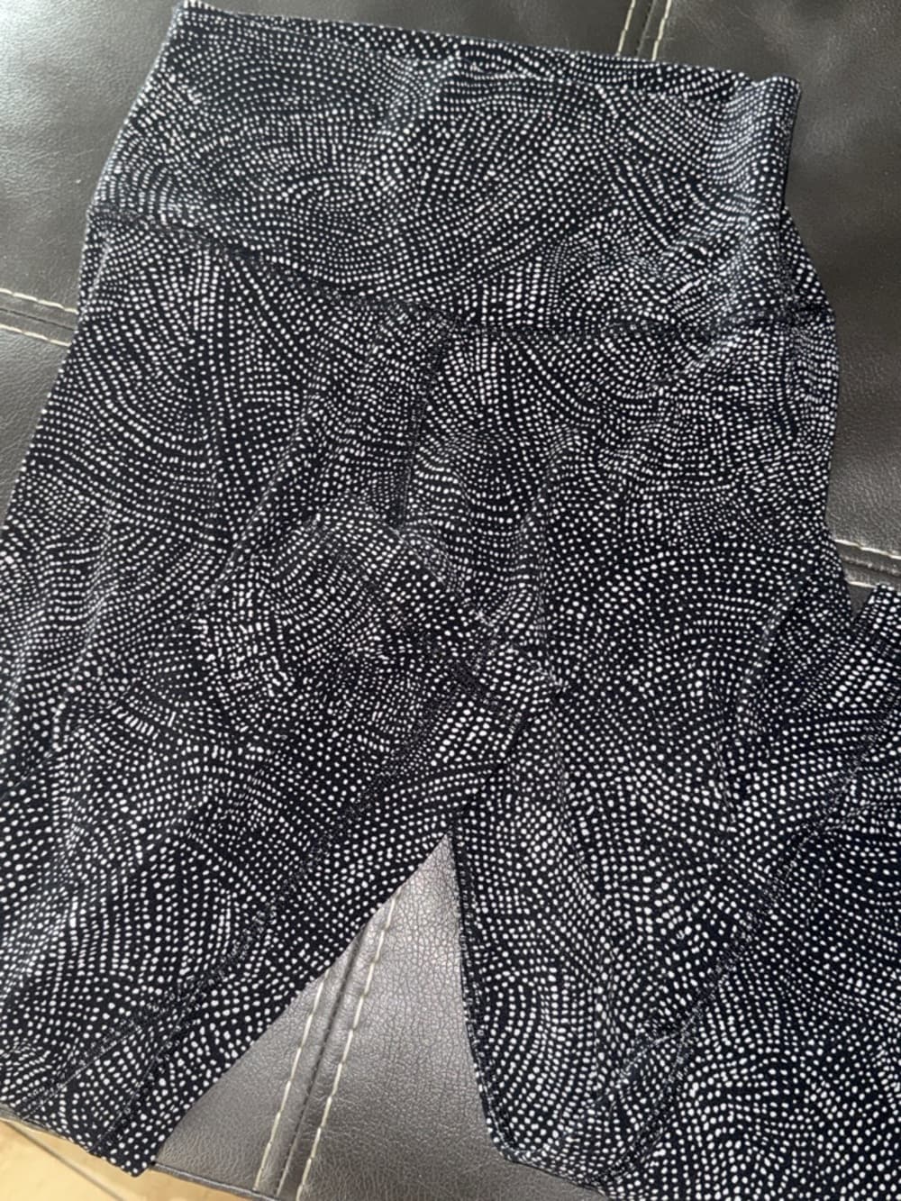 lululemon athletica Black and White Patterned Leggings - Thumbnail 3