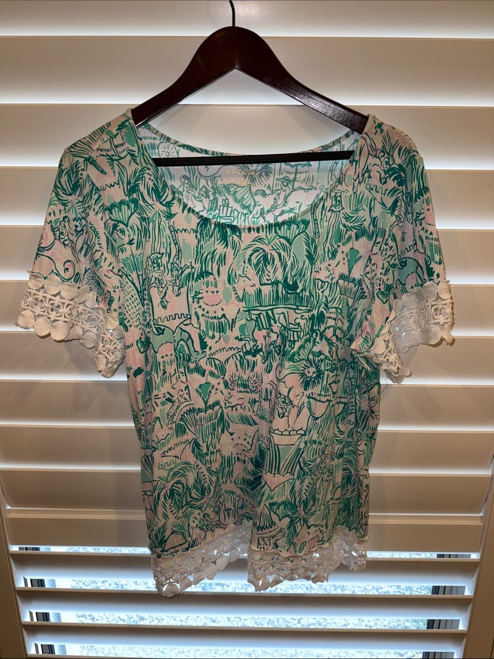 Lilly Pulitzer Teal Botanical Scoop Neck Top with Lace Trim size xl - Thumbnail 2