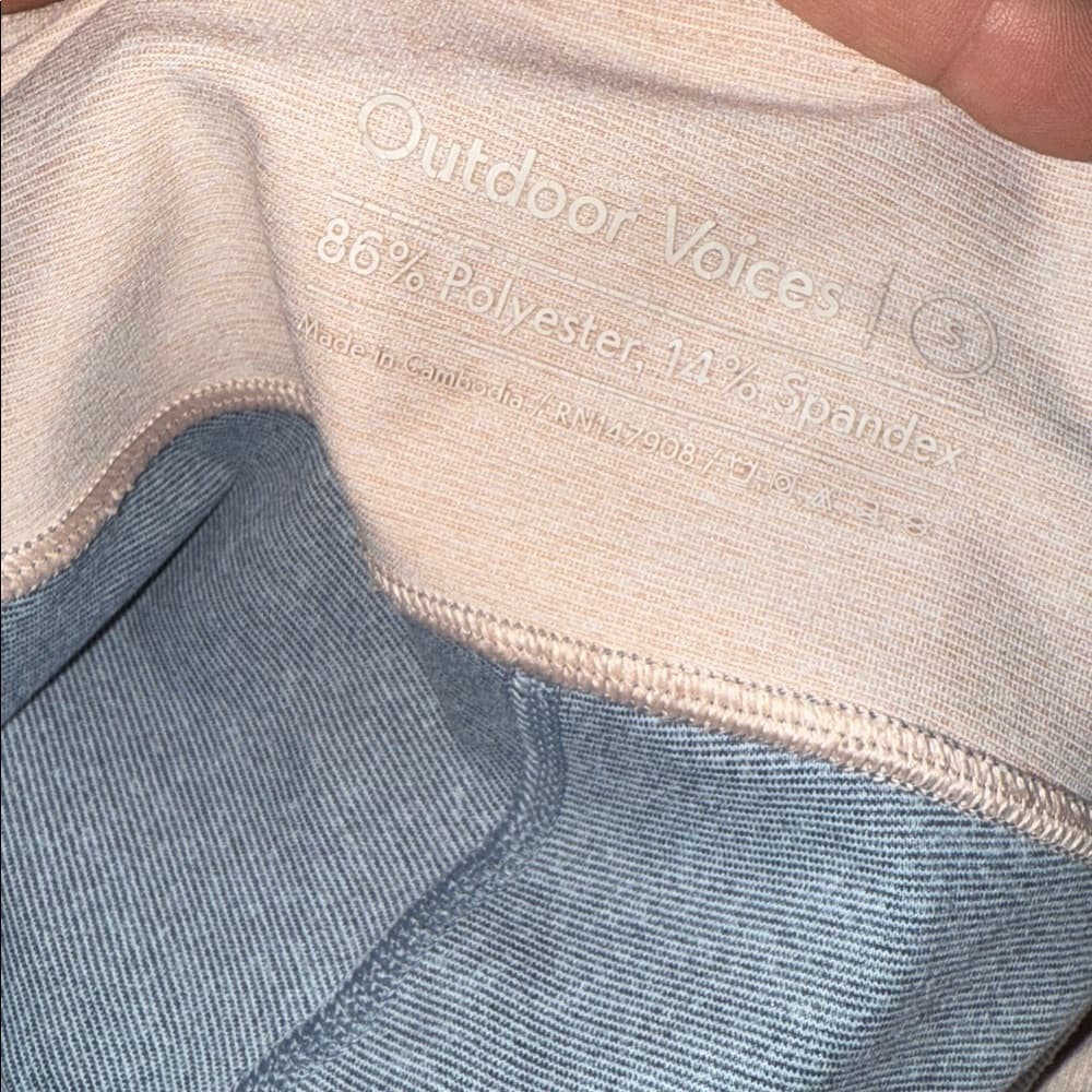 Outdoor Voices Colorblock Leggings in Gray and Peach size small - Thumbnail 2