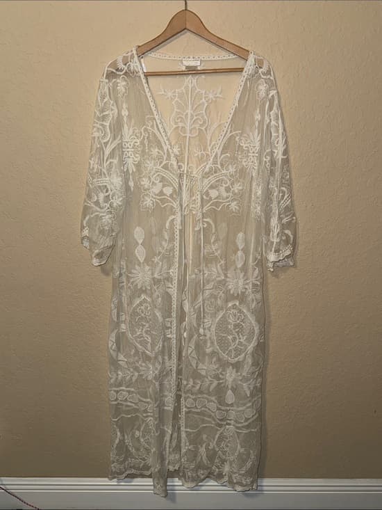 City Chic Cream Lace Women's Top - Thumbnail 4
