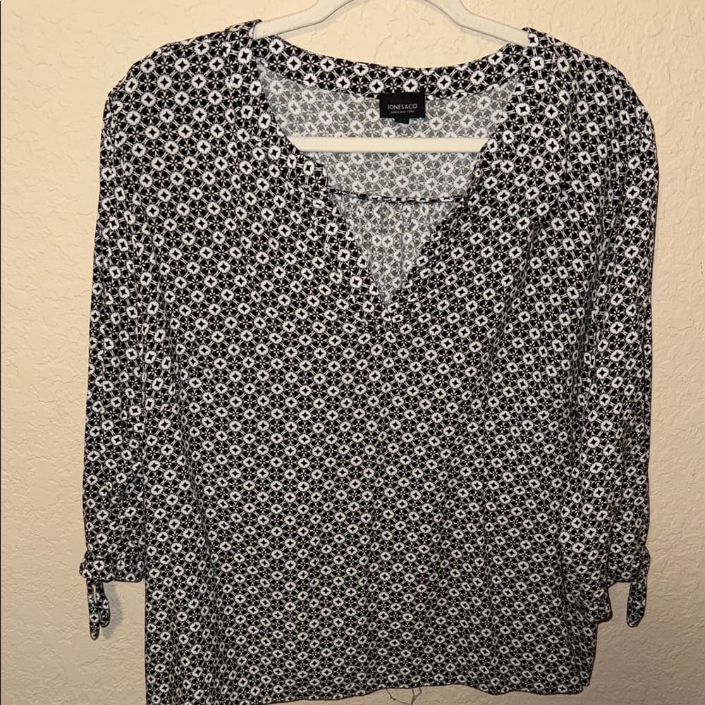 Jones New York Black and White Micro Geometric Print Blouse - Thumbnail 3