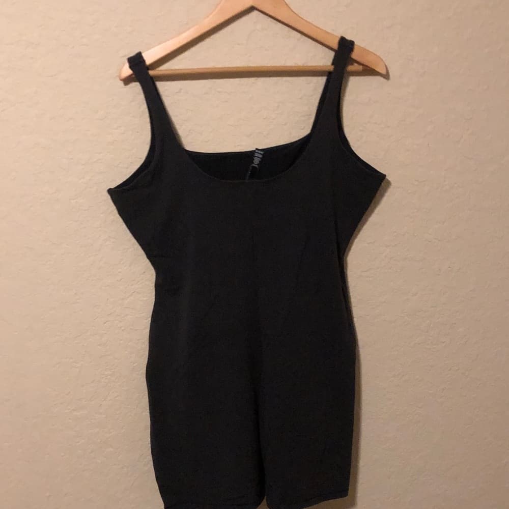 Skims Plus size 3x Women's charcoal gray/Black Seamless Tank Romper - - Thumbnail 2