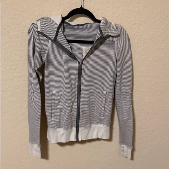 Lululemon Bliss Break Wagon Stripe Angel Wing Soot Light Angel Wing hoodie - Thumbnail 6