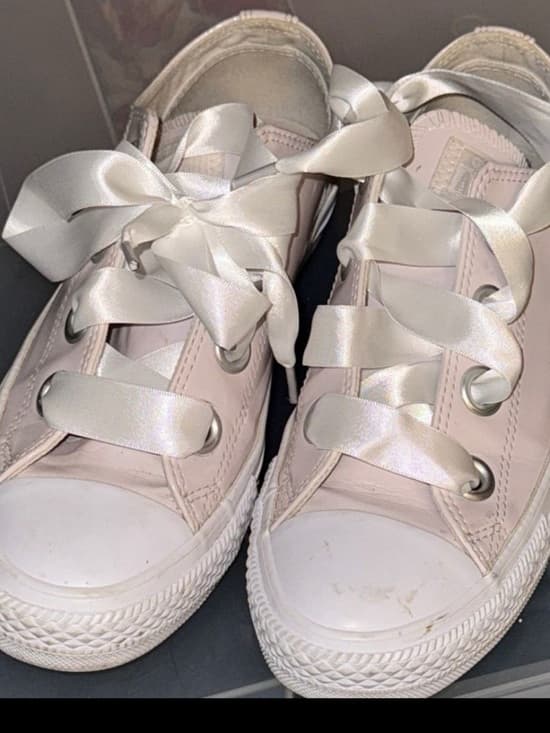 Converse Light Pink pastel Low-Top Sneakers with Satin Ribbon Laces - Thumbnail 5