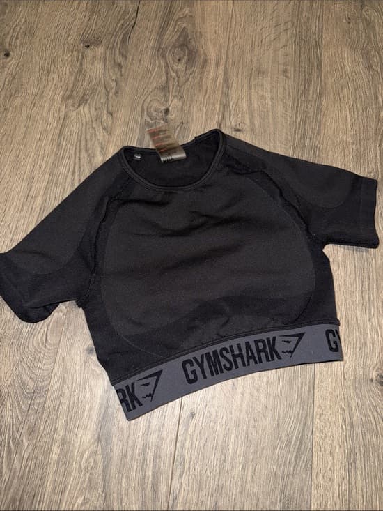 Gymshark Black Women's Top - Thumbnail 4