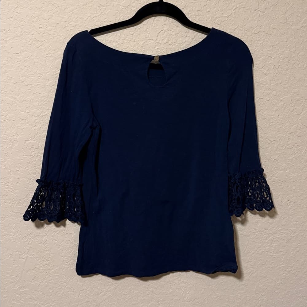Lilly Pulitzer Navy Crochet Bell-Sleeve Top size small - Thumbnail 4
