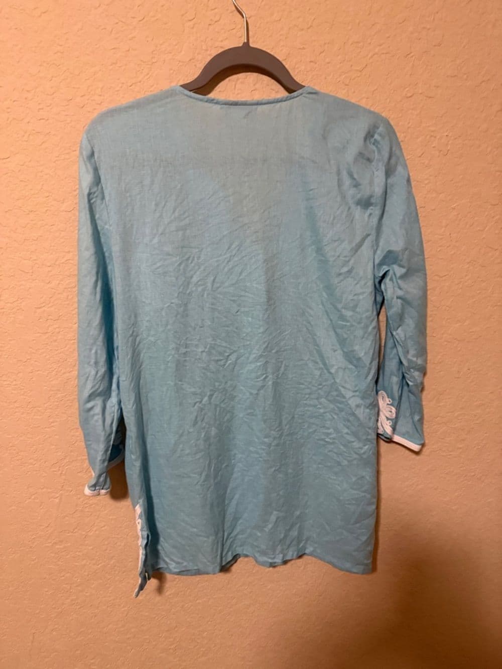 Charter Club Sky Blue Embroidered V-Neck Tunic 100% Linen Size Large - Thumbnail 3