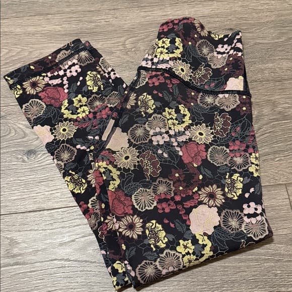 Lululemon Floral Print Women's Leggings - Black Multi - Thumbnail 6