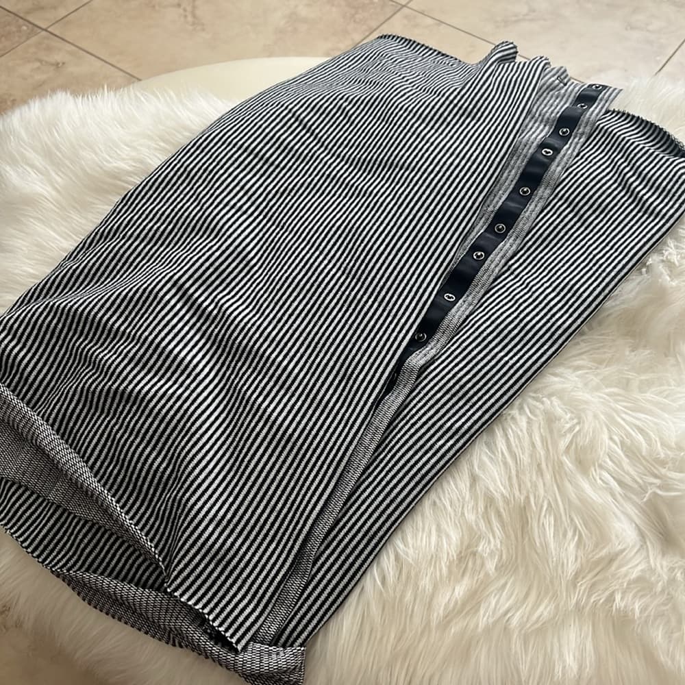 Lululemon Athletica Black Ribbed Maxi Scarf - Thumbnail 2