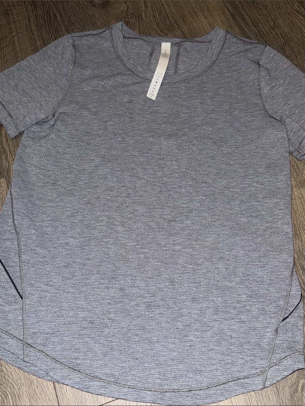 lululemon athletica Heather Gray Textured Short Sleeve Tee - Thumbnail 3