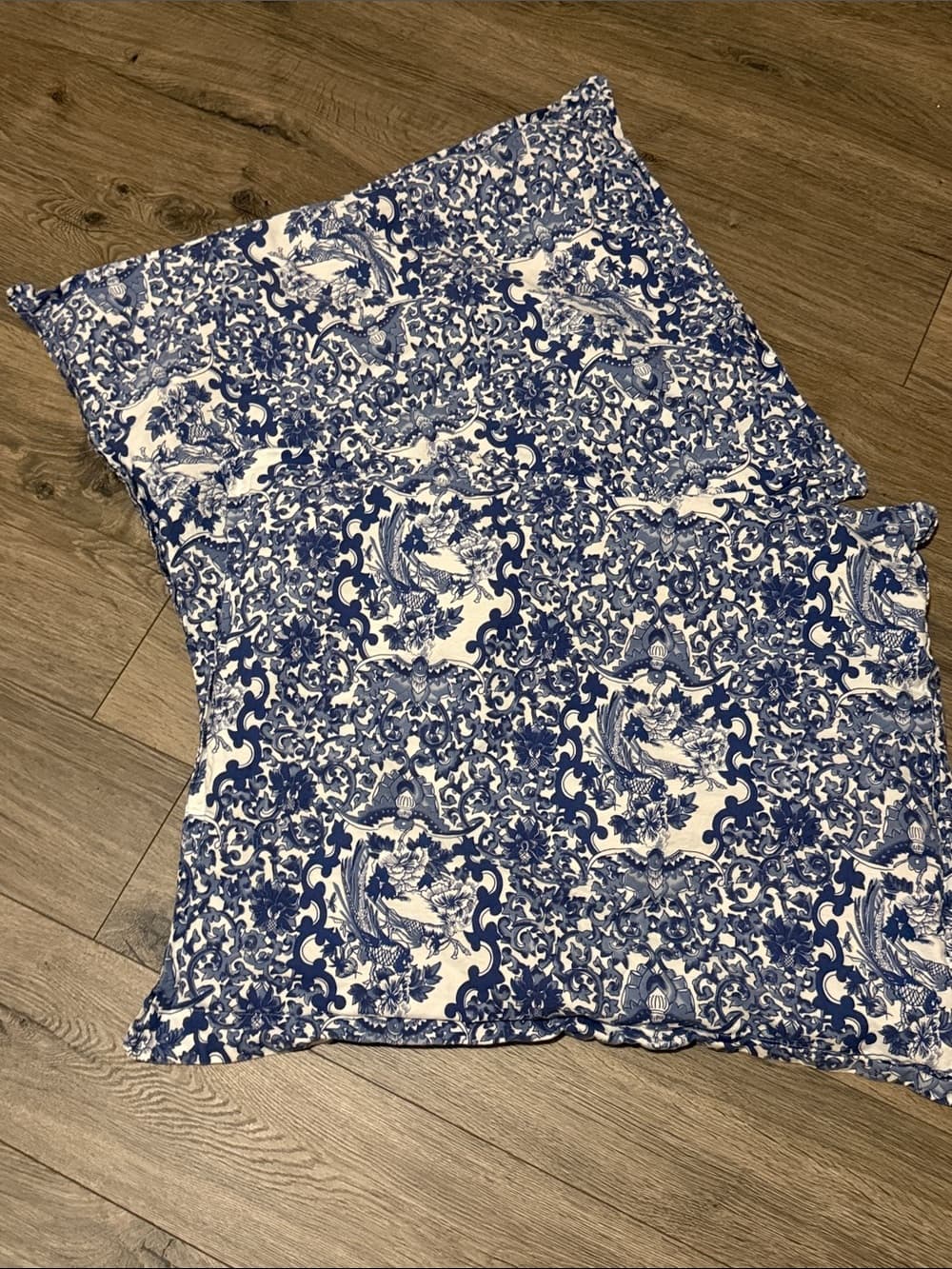 Ralph Lauren Vintage Tamarind Porcelain Blue White Toile Pattern pillow case set - Thumbnail 3