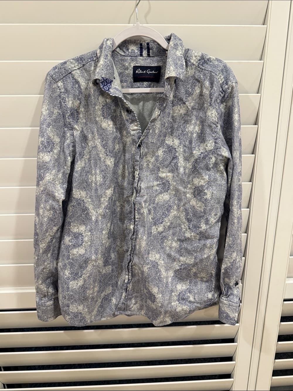 Robert Graham Blue and White Abstract-Print Button-Down Shirt - Thumbnail 3