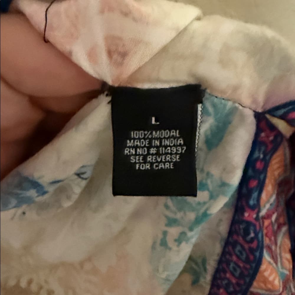 Tolani Multicolor Floral Kimono size large - Thumbnail 3