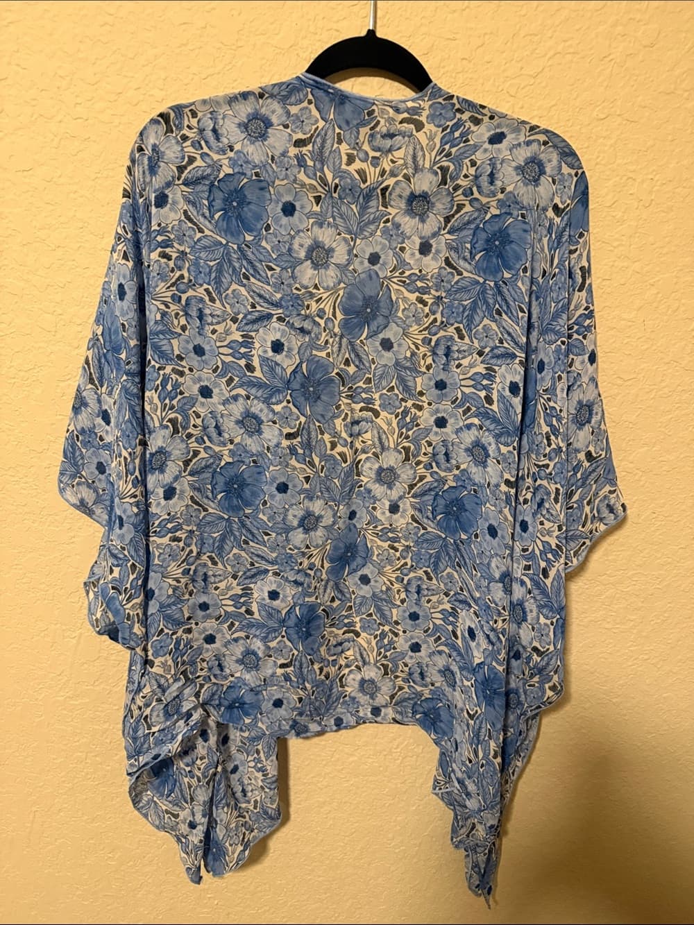 Karen Kane Blue and White Floral Swim Coverup - Thumbnail 2
