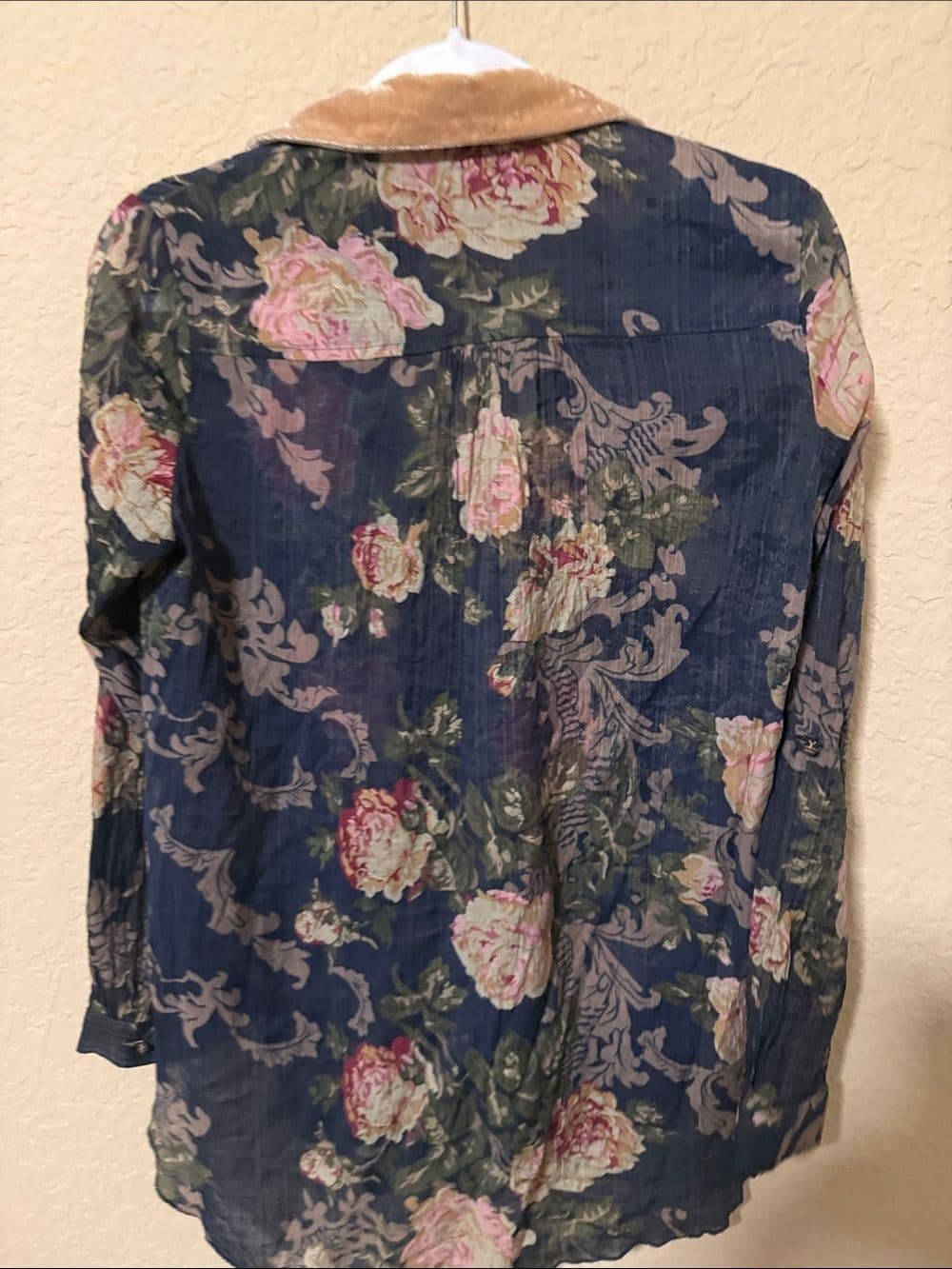 Aratta Navy Floral Sheer Button-Front Blouse with Velvet Collar size m 20" p2p - Thumbnail 3