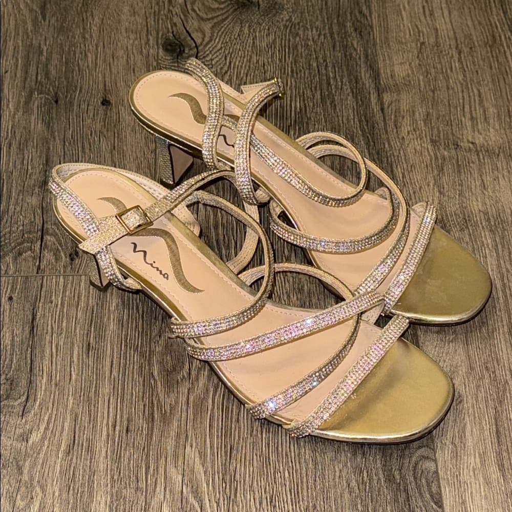 Nina silver Strappy Heels size 8.5 - Thumbnail 3