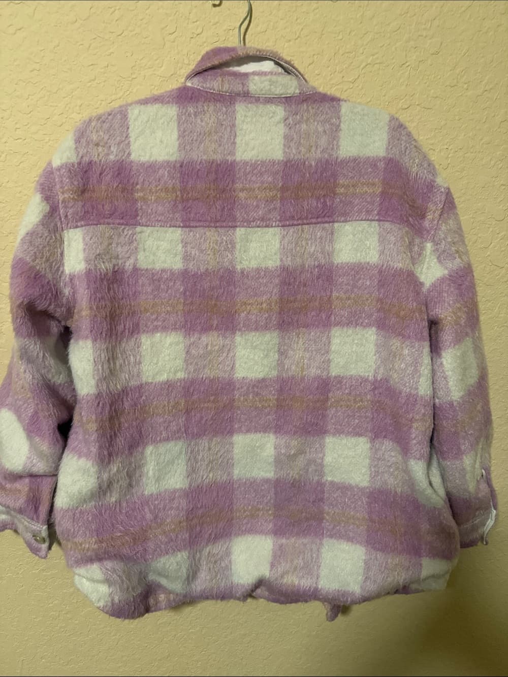 saltwater LUXE Lavender and Cream Fuzzy Plaid shacket Jacket large - Thumbnail 2