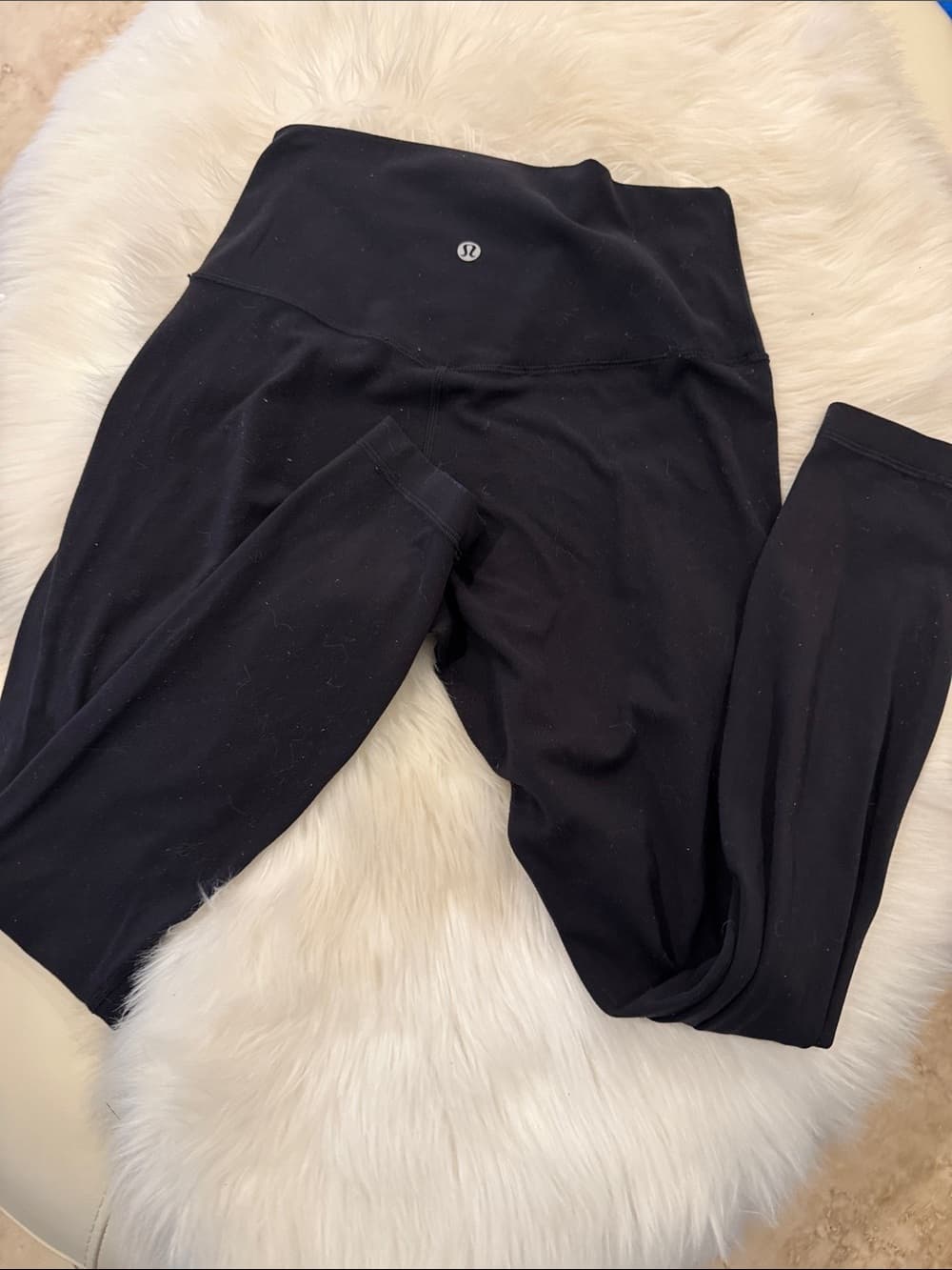 lululemon athletica Black Performance Leggings size 6 - Thumbnail 3