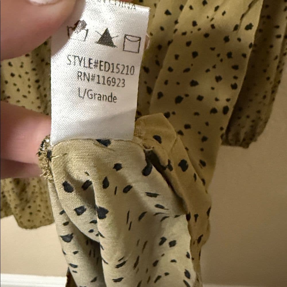 Easel Olive Long Sleeve Dress with Black Dots size large - Thumbnail 3