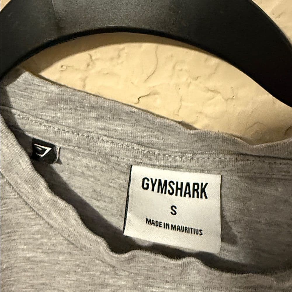 Gymshark Heather Gray Cropped Tee