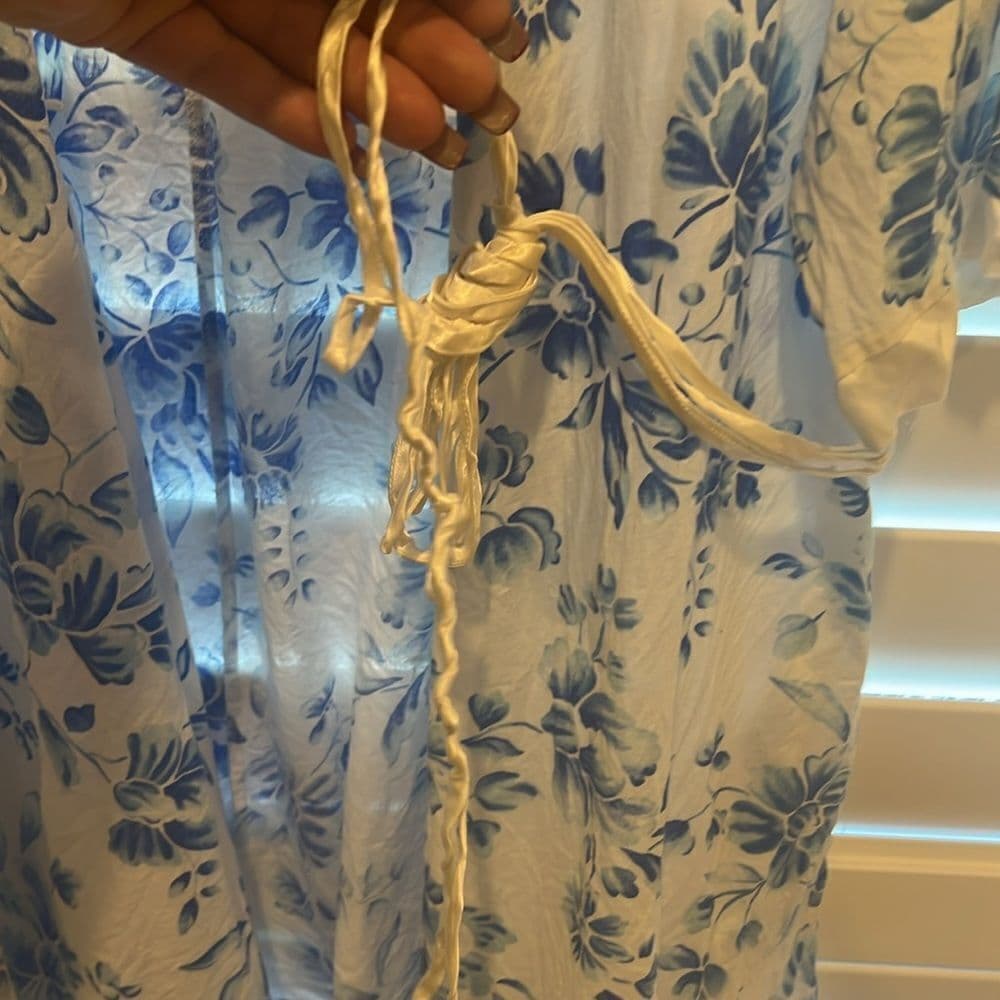 Lucie Ann Vintage robe size small - Thumbnail 4