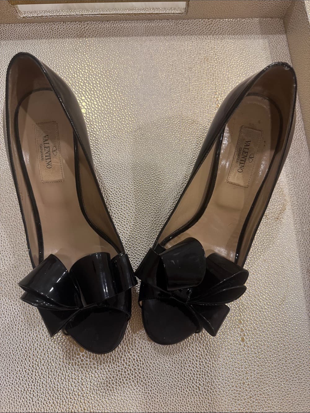 Valentino Black Patent Leather Bow Flats - Women size 37 1/2 - Thumbnail 5