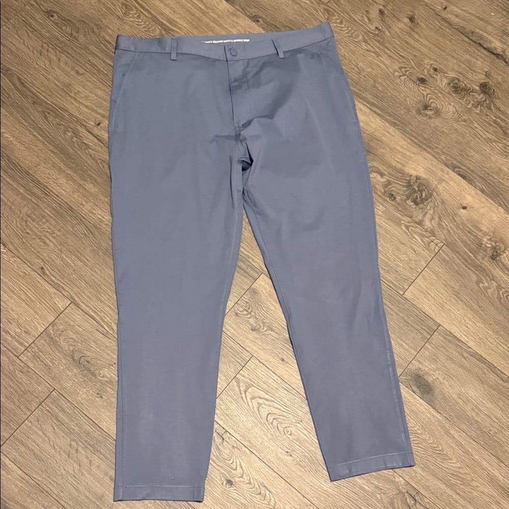 RHONE Men's Gray Chinos size 40 like new - Thumbnail 4