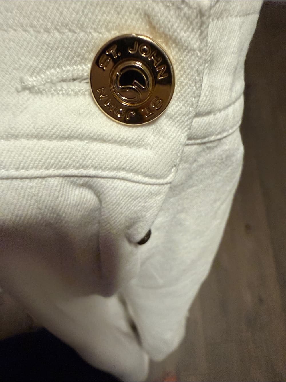 St. John Sport by Marie Gray Cream Cropped Bermuda Pants - Thumbnail 3