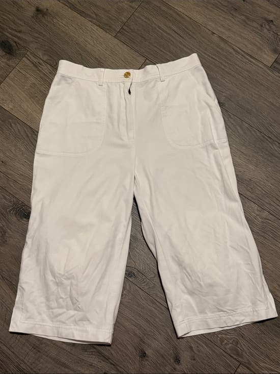 St. John Sport by Marie Gray Cream Cropped Bermuda Pants - Thumbnail 5