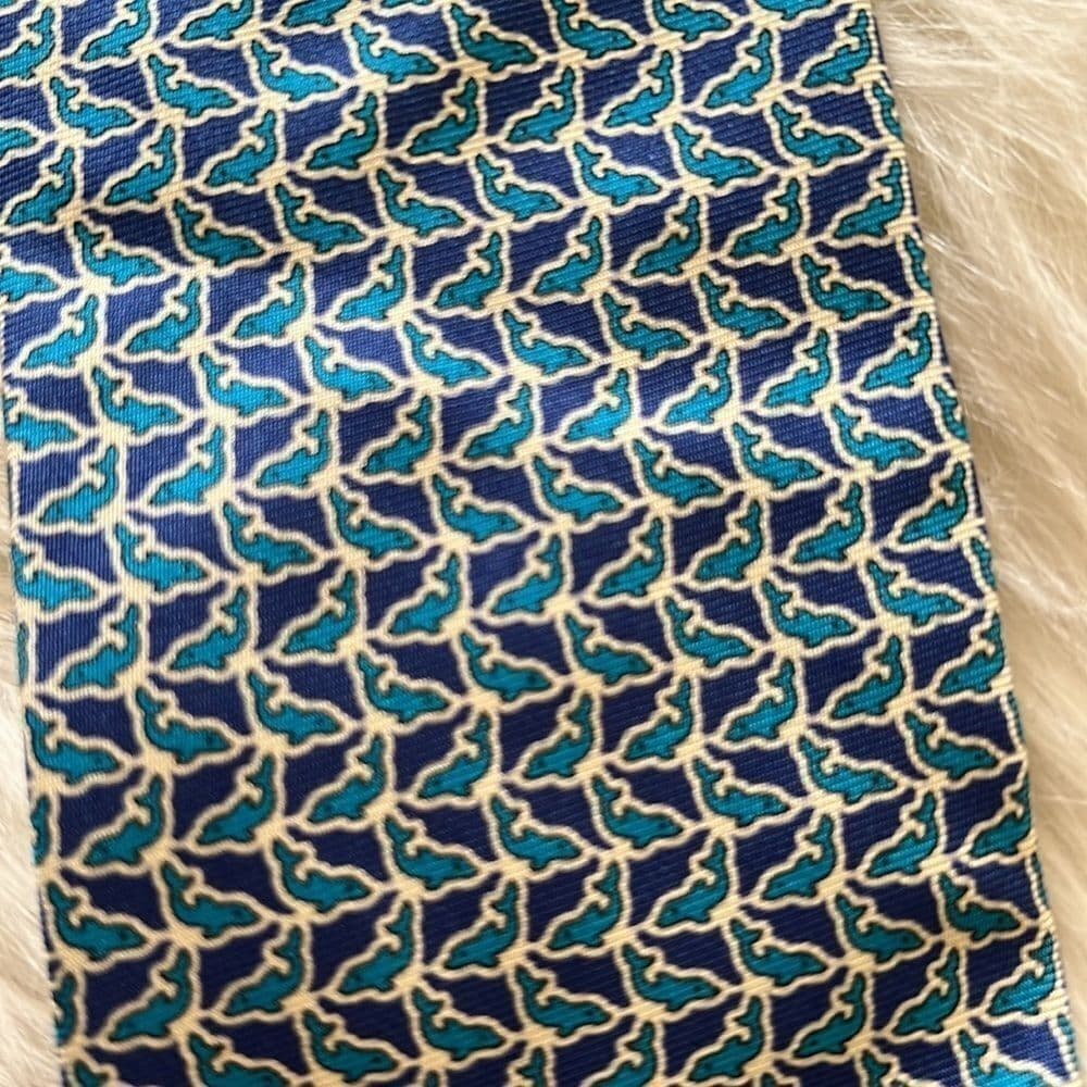 J. McLaughlin mens tie dolphin print - Thumbnail 2